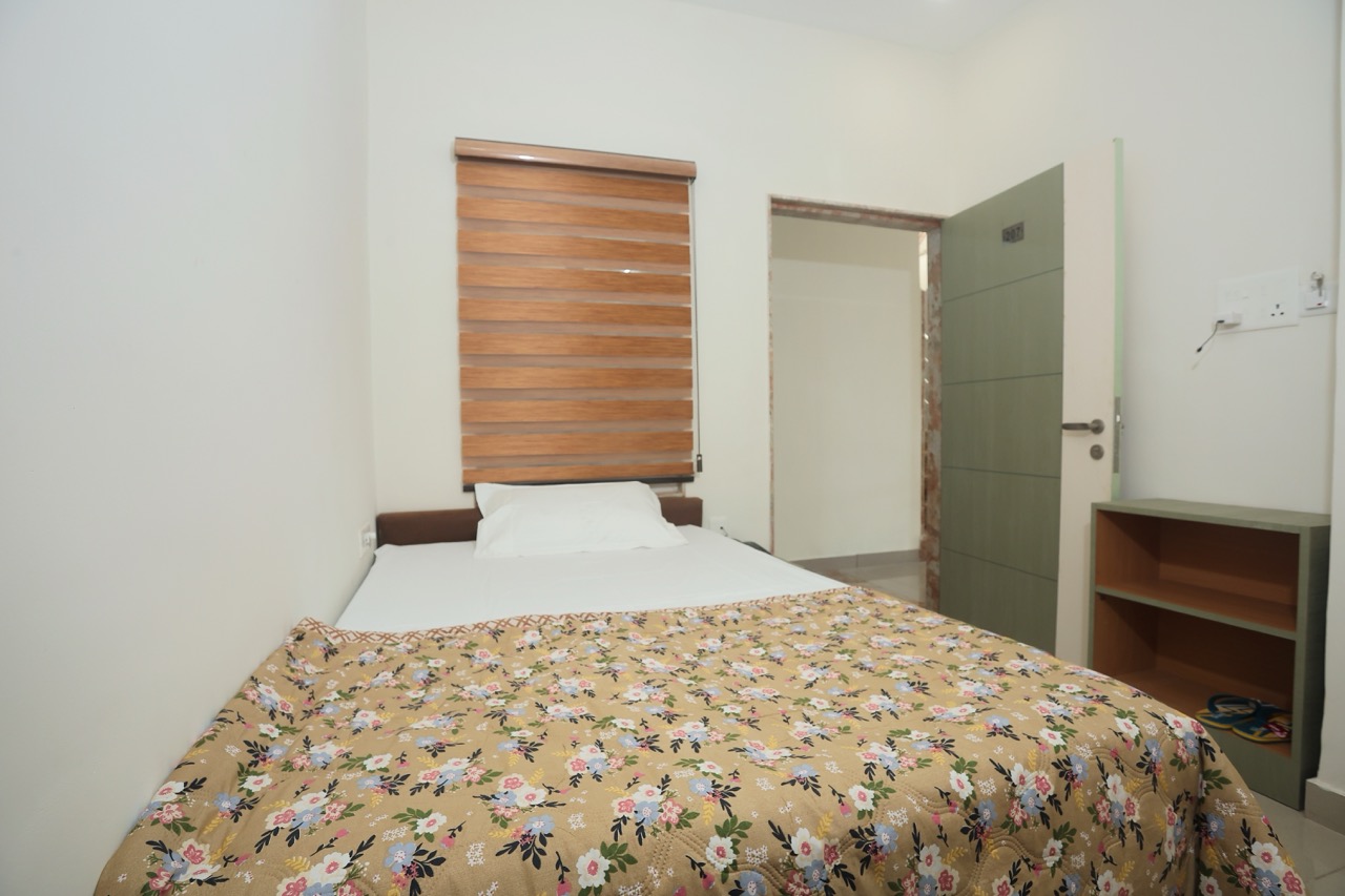 Single Bed – 1 Bed - Photo 2 at Hotel Prem Sadan near Pandokhar Sarkar Dham